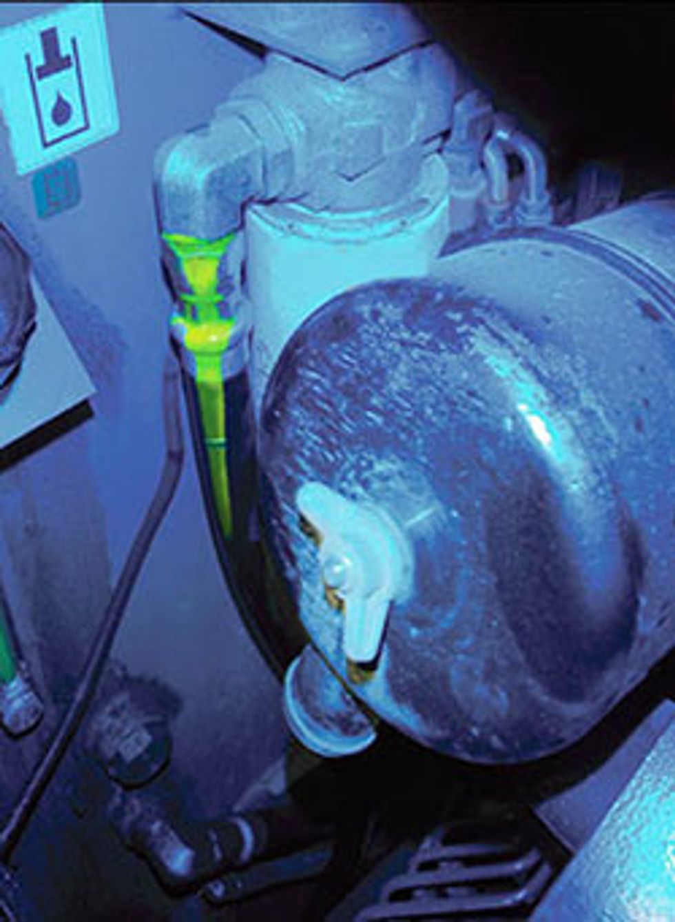 Reliabilityweb SafetyBlu Inspection Kit Detects Hydraulic Fluid Leaks